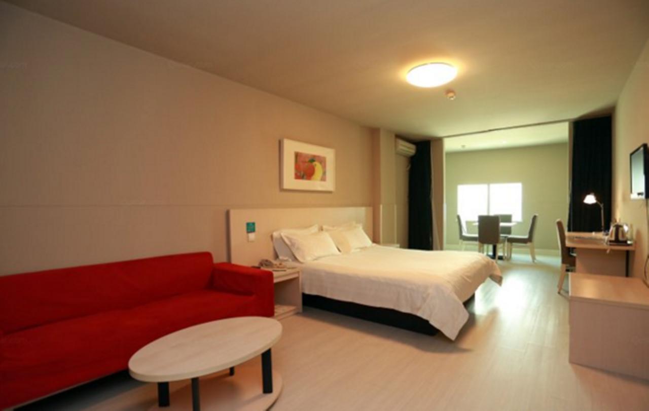 Jinjiang Inn - Wuhan Ziyang Road Екстер'єр фото